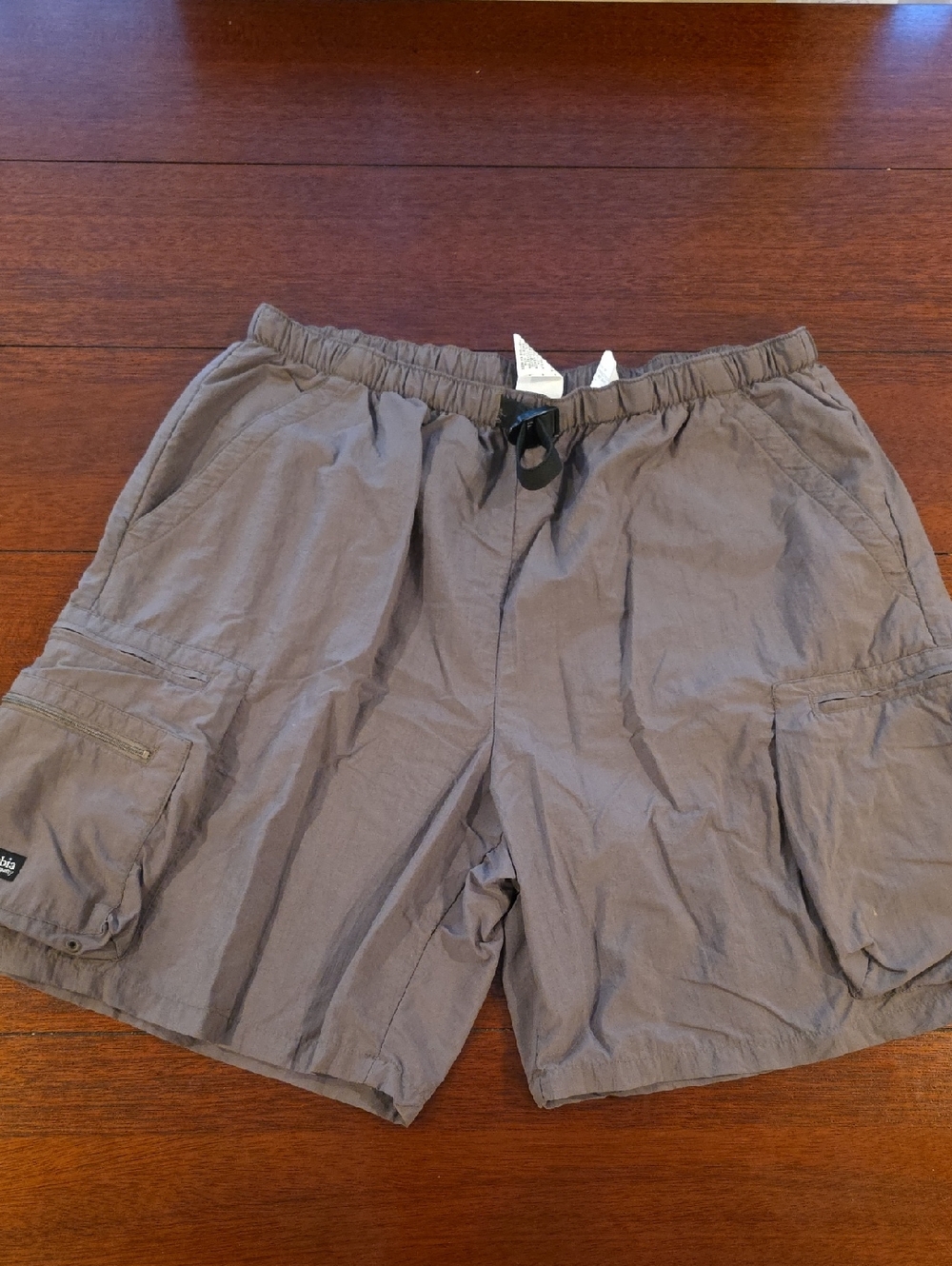 Columbia Men's Gray Brownish Cargo  Shorts with Drawstring Size L